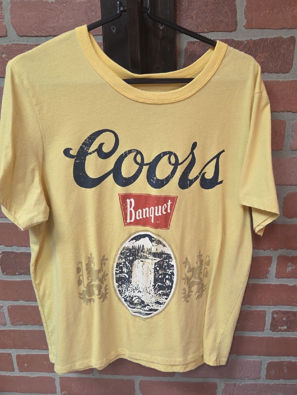 Coors Banquet T-shirt Xl Perfect For Upcycling!!